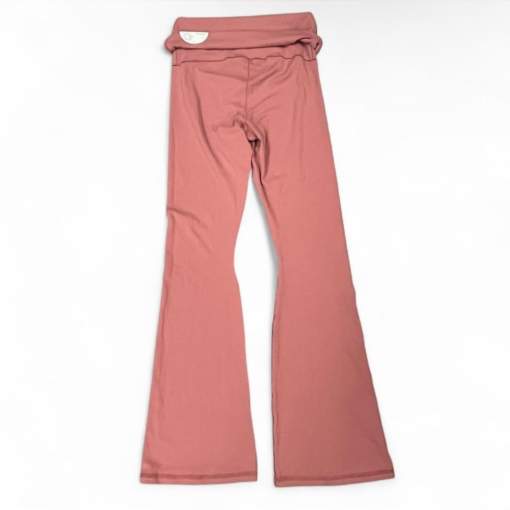 NWT OFFLINE by Aerie Hi-Rise Flare Leggings Pink Dusty Rose Small Short - Picture 2 of 4
